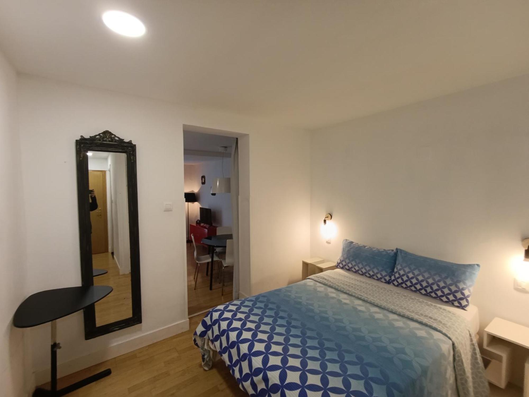 Apartamento En Huertas — Photos 2